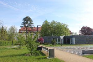 Außenansicht Schulgebäude 